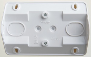 Розетка силовая (штепсельная) PA16-105B